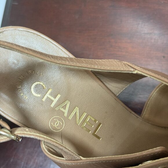 Chanel Interlocking CC Logo Leather Slingback Sandals Women's Size 38.5 - Picture 9 of 11